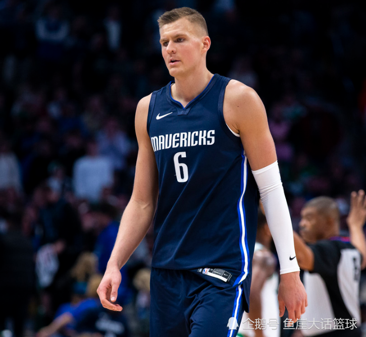 西班牙男篮绝地反击独行侠,福克斯三分雨点燃全场 西班牙男篮绝地反击独行侠,福克斯三分雨点燃全场