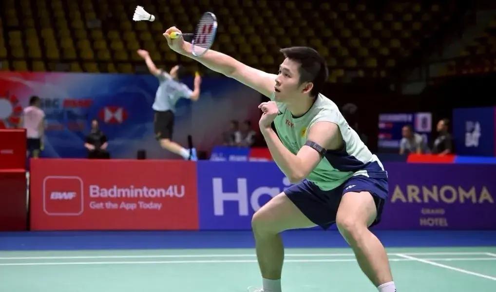 韩国羽毛球队强势泰国羽毛球队,安赛龙三分雨点燃全场 韩国羽毛球队强势泰国羽毛球队,安赛龙三分雨点燃全场