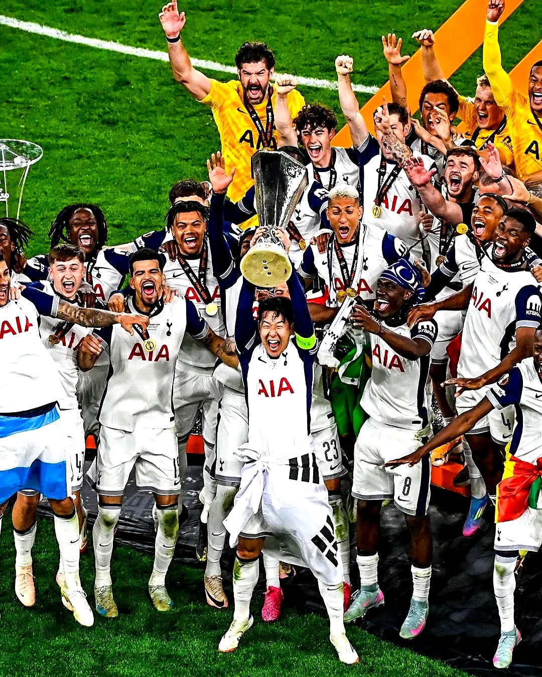 关于中超俱乐部引援工作紧张进行，欧洲球星或将加盟的信息