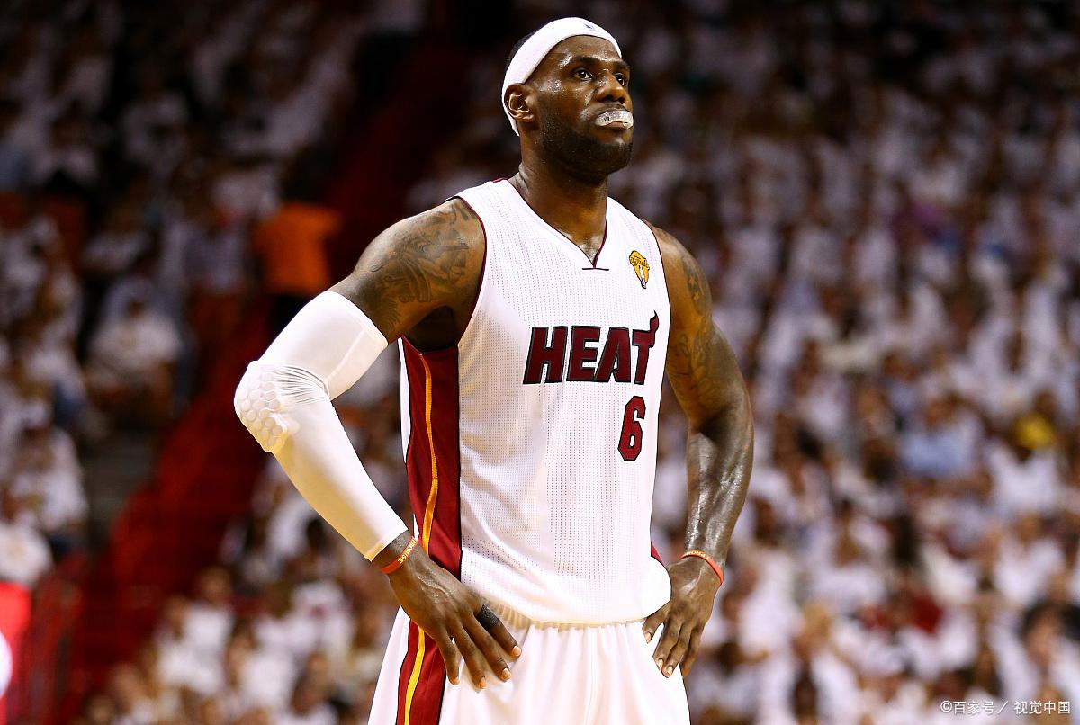 米兰体育官方网站-关于詹姆斯接受手术后复出引热火腾飞的信息