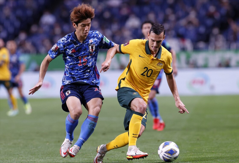 ac米兰下载-包含猛龙队痛失机会，系列赛风雨飘摇的词条