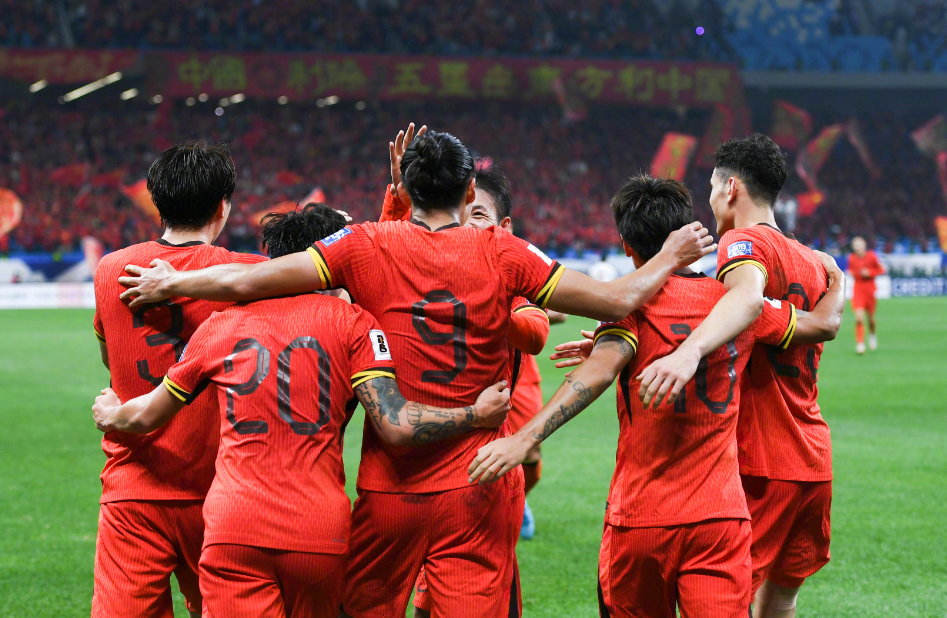 米兰体育网页版-关于足球赛事劲爆！中超球队揭幕战盛大举行的信息