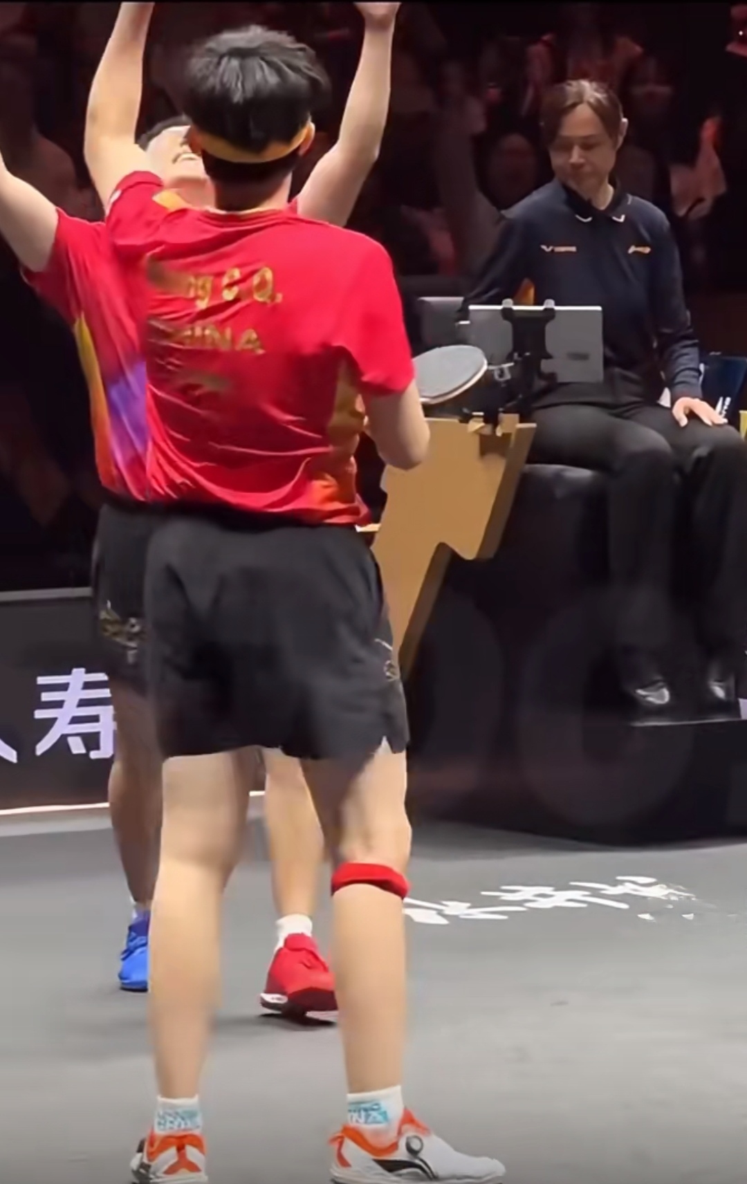 米兰体育-英格兰羽毛球队碾压印度羽毛球队,李宗伟送出助攻的简单介绍