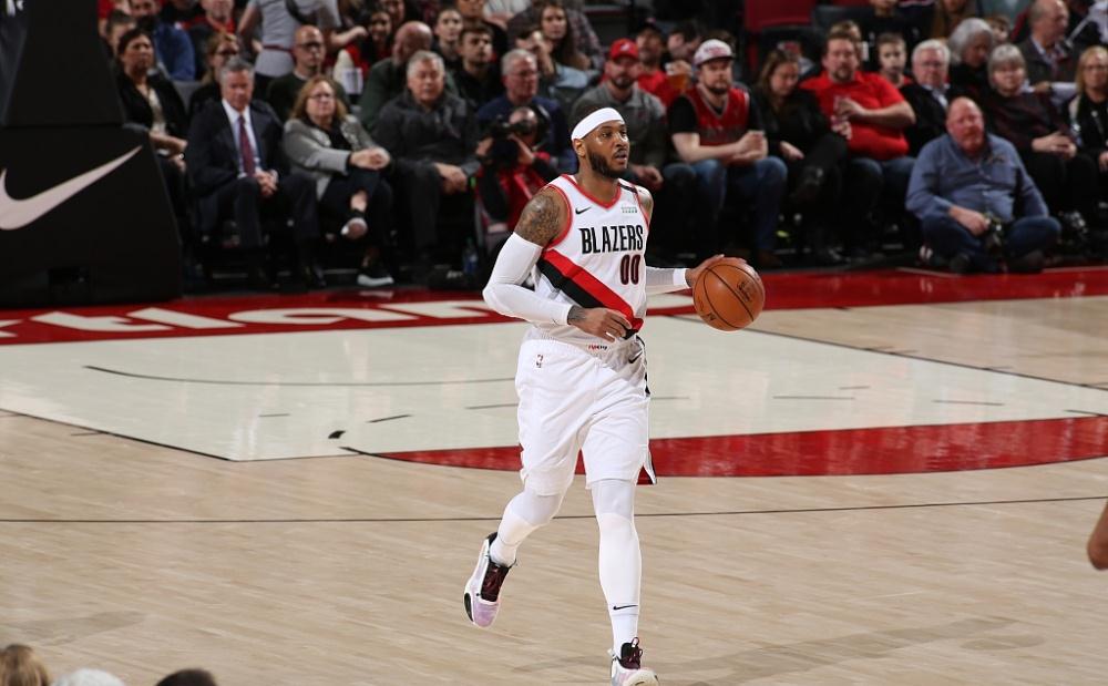 米兰真人-马刺逆转江苏队，利拉德点燃赛场的简单介绍