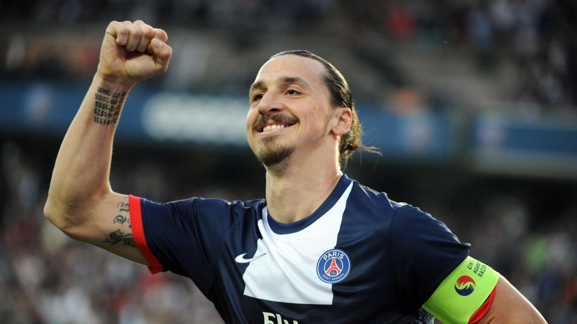 米兰体育官方网站-世界杯之夜，欧文制胜一击，美加墨见证历史